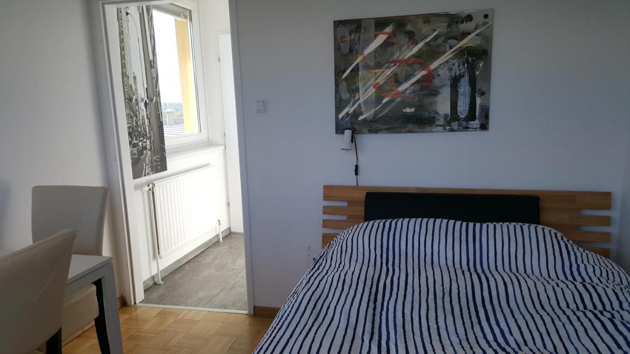 Bei Lkh Graz,1X Parkplatz,15 Stock! Appartement Buitenkant foto