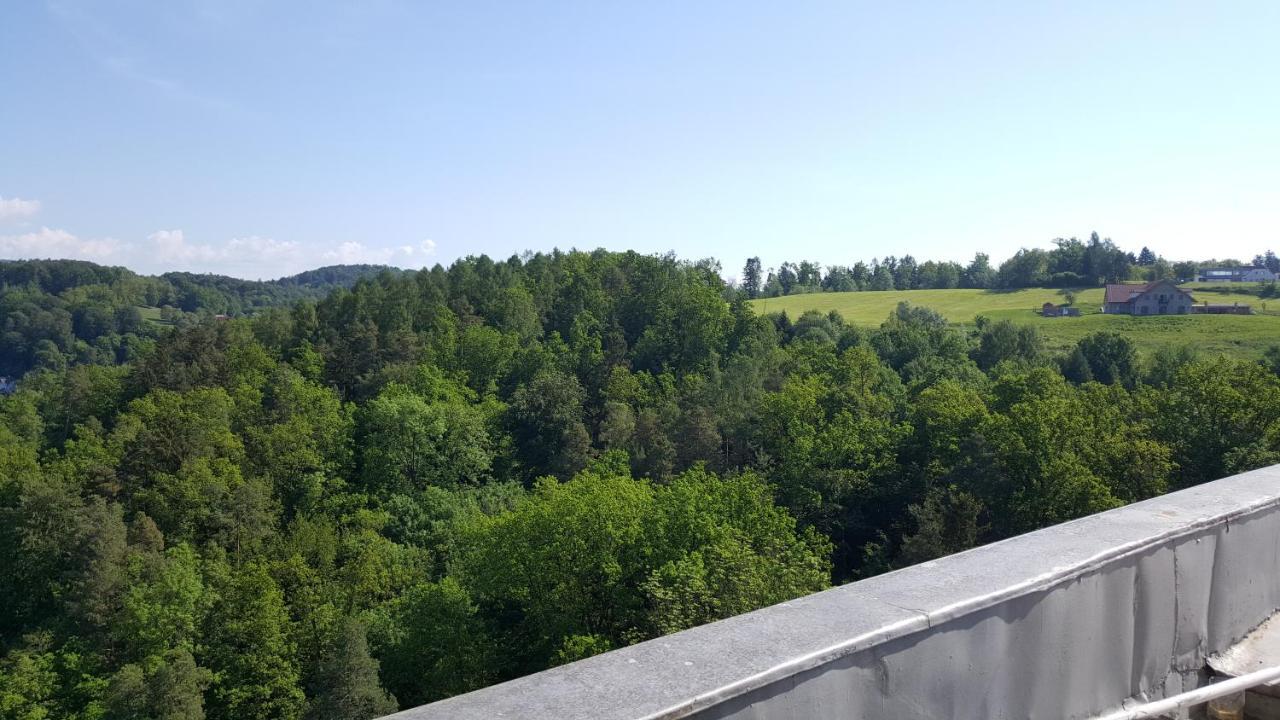 Bei Lkh Graz,1X Parkplatz,15 Stock! Appartement Buitenkant foto